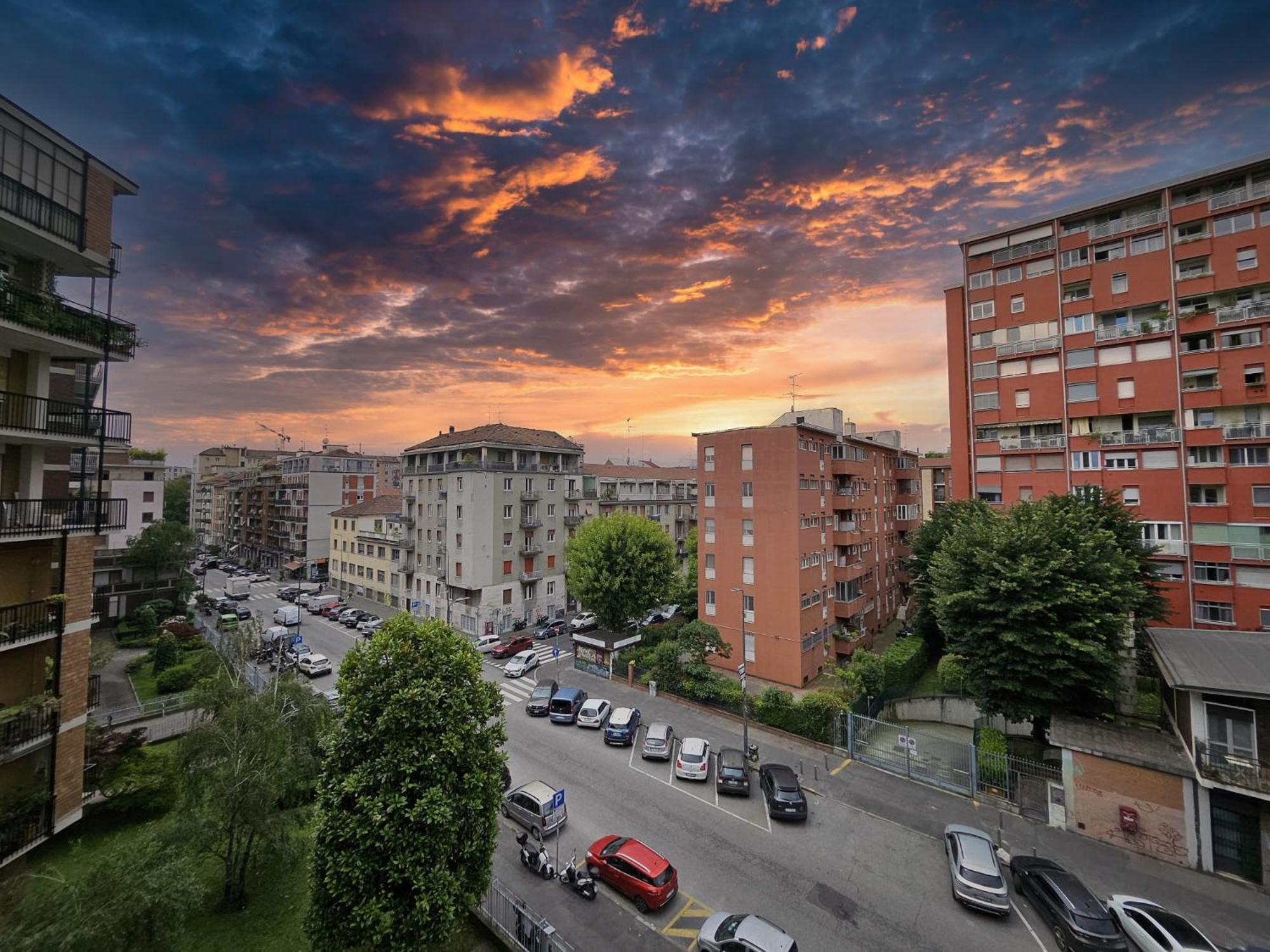 Hbhall Linate Apartment Milán Exterior foto